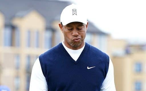 The Open 2022 live: Tiger Woods makes horror start after McIlroy begins well 