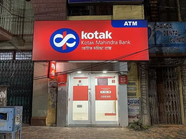 Kotak Mahindra Bank’s consolidated net rises 50% to Rs 3,892 cr in Q4FY22