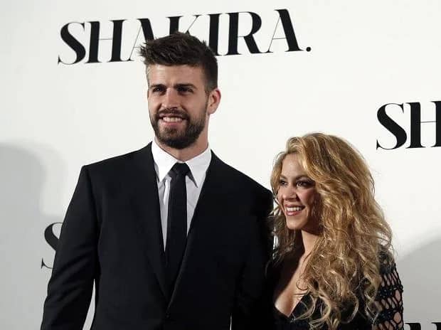 Pop star Shakira confirms split with soccer star Pique after 12 years
