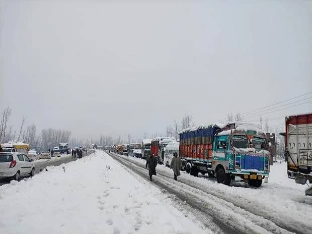 Jammu-Srinagar highway restored for one-way traffic after 4 days’ shutdown