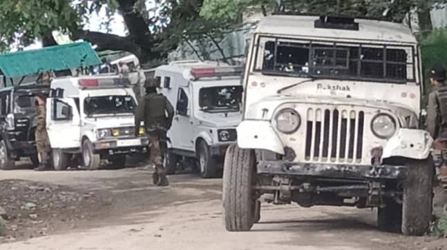 Encounter breaks out in J&K’s Baramulla, 2 terrorists trapped