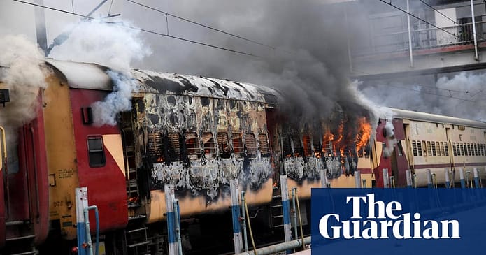 Thousands ransack railway station as protests intensify over India’s military hiring plan