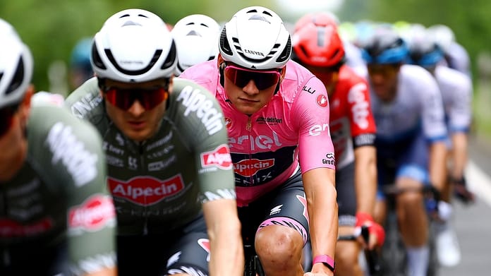 Contador expects ‘irretrievable gaps’ on Etna as Giro GC battle hots up