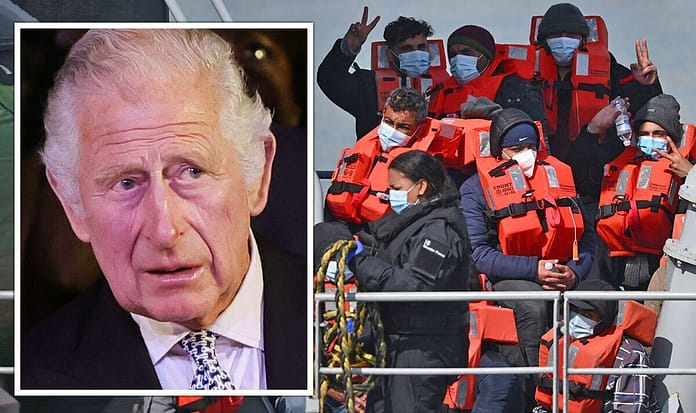Prince Charles should ‘keep his mouth shut’ on Rwanda asylum plan