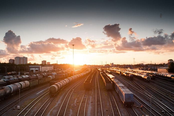 Avoid travelling in heatwave, warns Network Rail