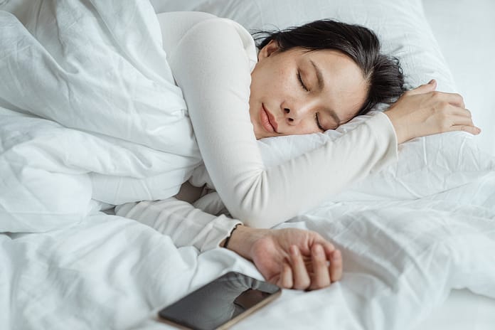 Managing insomnia with an app | Mirage News