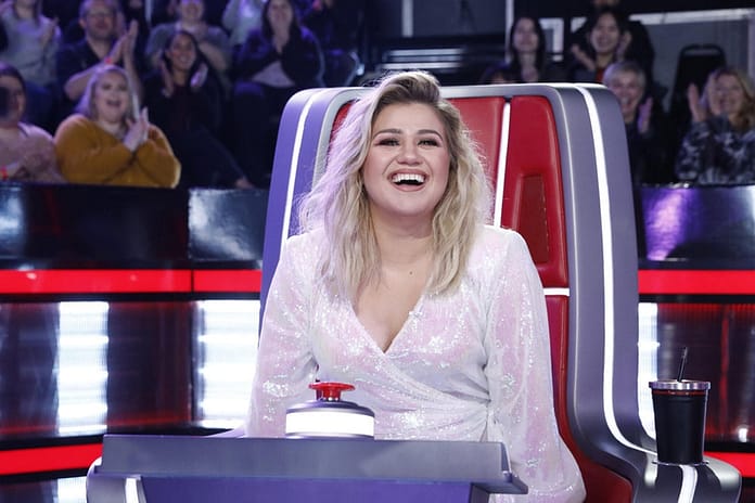 Kelly Clarkson Opens Up On How Divorce Affected Her Music