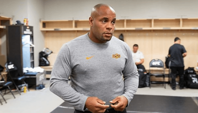 Daniel Cormier believes Holly Holm and Eryk Anders were robbed of wins at UFC Vegas 55: “Once again, it’s on the judges”